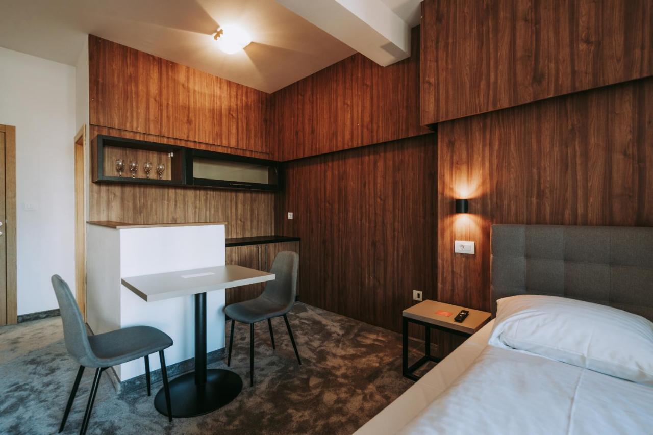 Slisko Hotel 3*